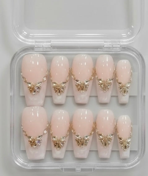 Marquise Silk Sovereign